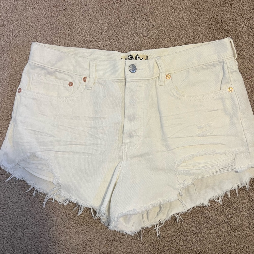Woman’s distressed shorts
